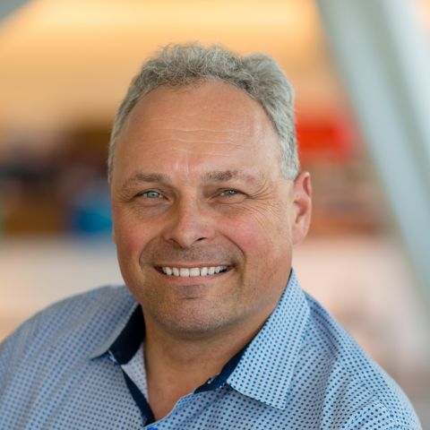 Profile picture for user steffen.hellmold@cerabyte.com